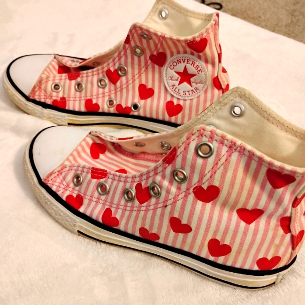 Converse Size 1